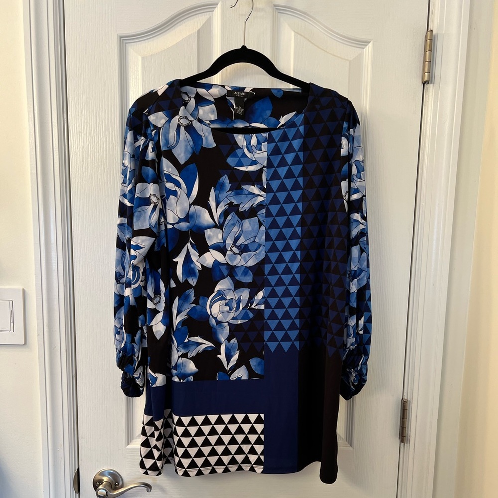 Alfani 1X blouse in blue, black, and white